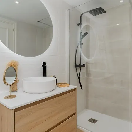 Luxury On The Beachfront Apartment Marbella