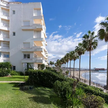 Luxury On The Beachfront Διαμέρισμα