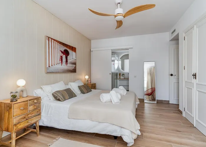 Luxury On The Beachfront